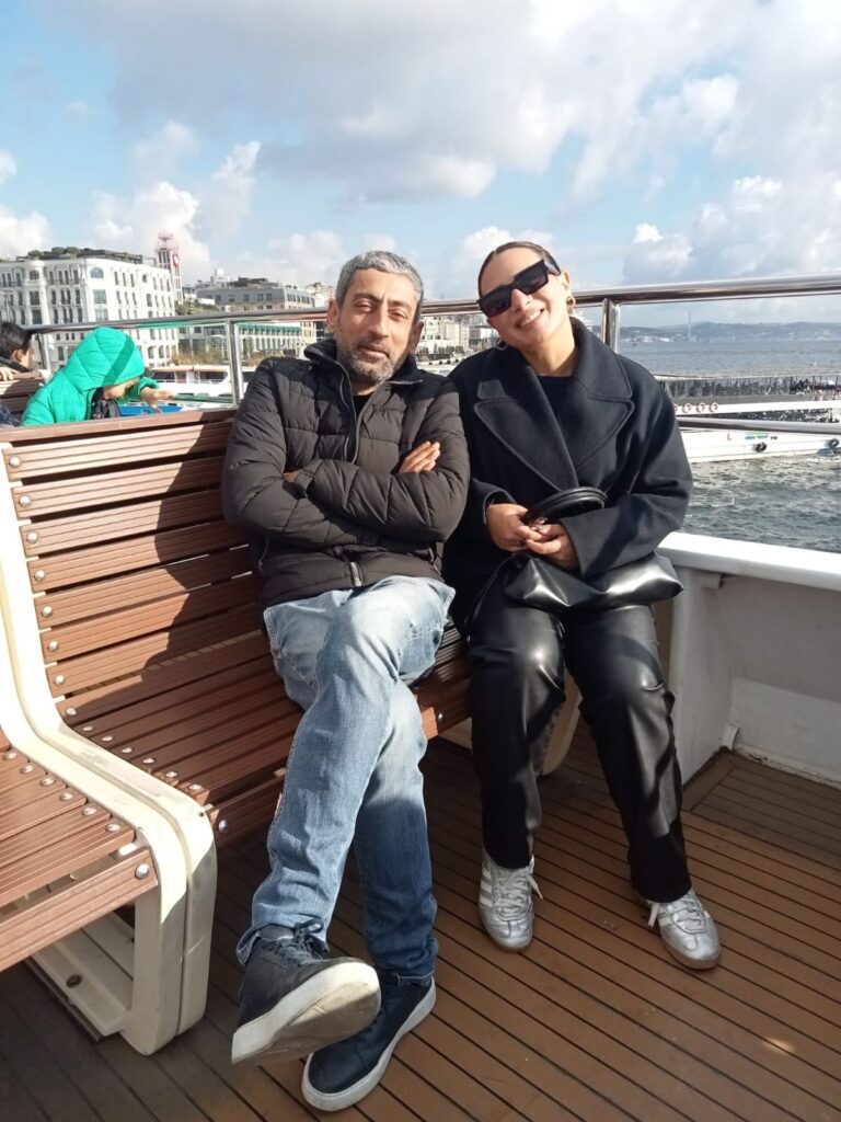In traghetto da Karaköy a Kadıköy durante una crociera a Istanbul